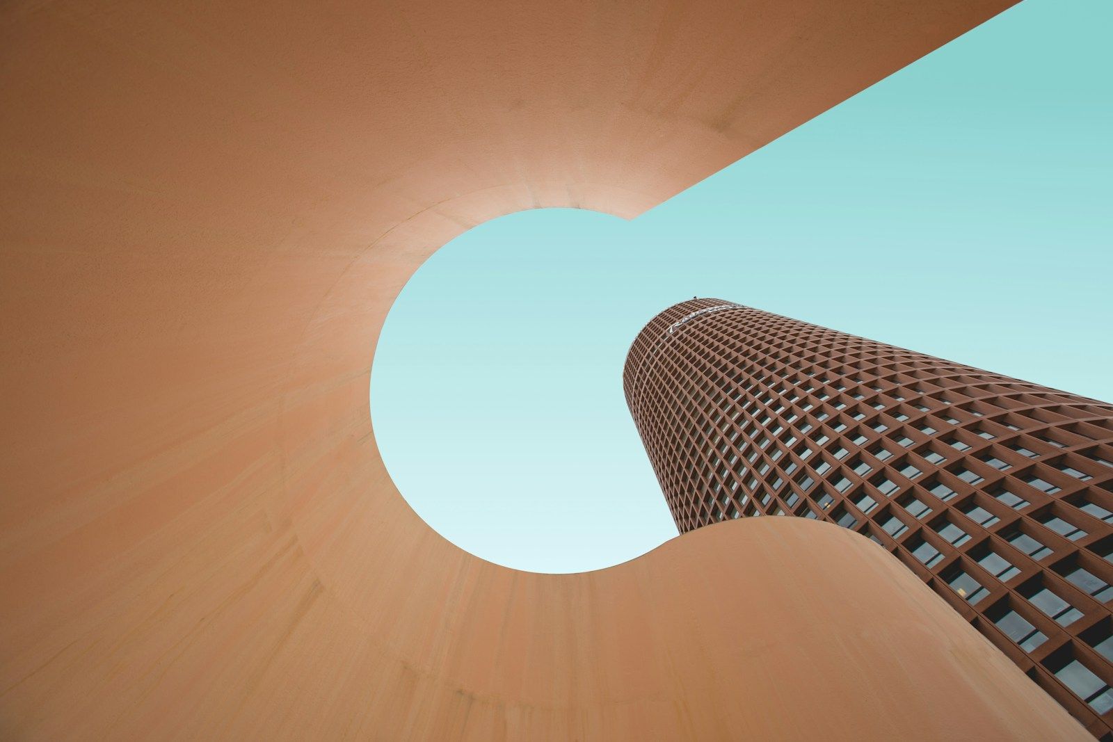 Tower perspective converging to sky